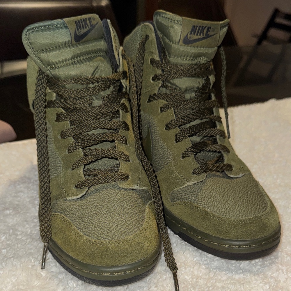 Nike Olive Green High-Top Sneakers with Dark Laces